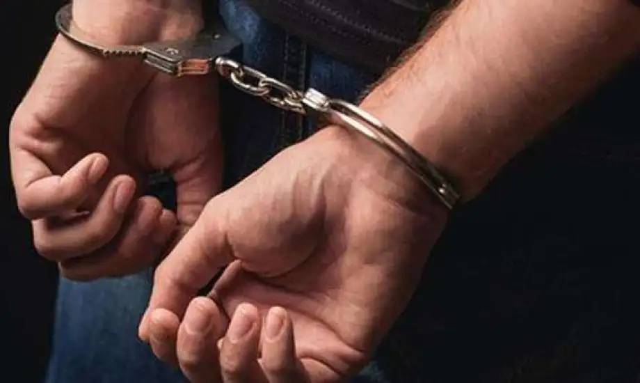 "Administrative Control" arrests the head of one of the new cities for receiving a bribe of 3 million pounds