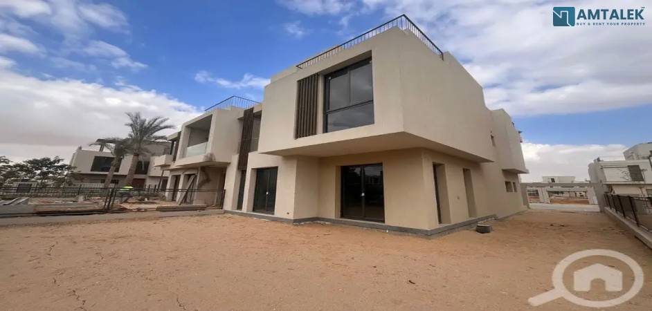 Twin house villa 245 sqm with landscape view for sale in Sodic East, New Heliopolis