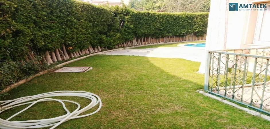Beautiful Apartment  For Rent over looking golf katameya heights