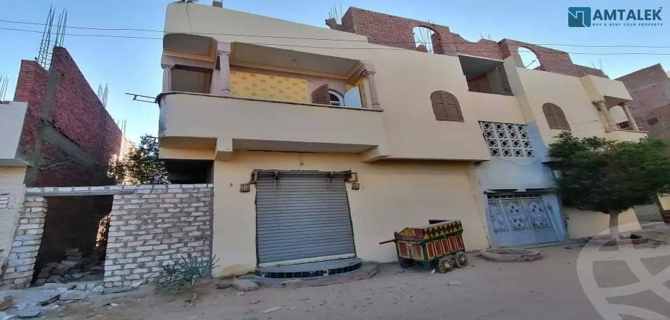 عمارة سكنية للبيع