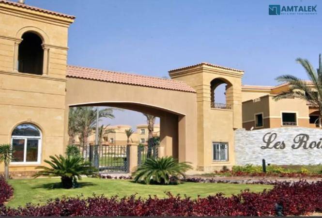 فيلا ٧ غرف إعادة بيع في ليه روا القاهره الجديده في القاهرة الجديدة من الاسكان و التعمير العقاري