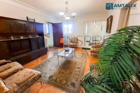 Furnished Apartment for Rent – 200 m² – Steps from the Sea