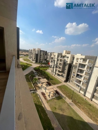For those who appreciate distinction and sophistication Unfurnished apartment for rent in Sheikh Zayed City Jannah Zayed 2 Compound Next to Hyper O...