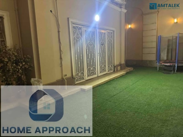 Duplex 350 meters for rent east of the academy, half furnished, kitchen, air conditioning, basement, ground and garden, 120 meters