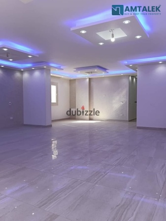 Apartment for rent 210m in the first area, off Ismail Qabani and close to Genena Mall and Abbas Al-Akkadd