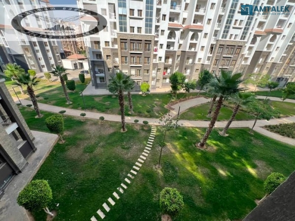 173 sqm apartment for rent in the New Administrative Capital (District R3, D1), located on Bin Zayed Axis. Garden view. Super-lux finish.