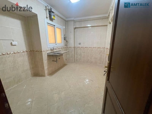 Apartment for rent empty 139m the distinctive model in Rehab 2 ready for immediate housing