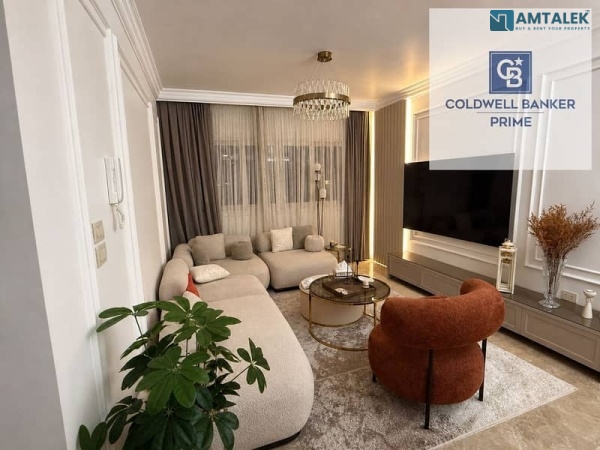 For quick sale: Resale apartment, 133 sq m, immediate occupancy, half price, or pay only the down payment and the rest in installments. Fully finished