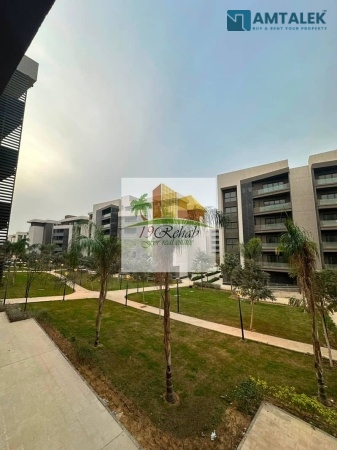 131 meter apartment for sale in Madinaty B15, very special location, amazing view, wide garden