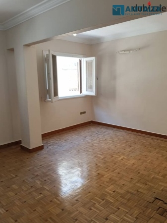Apartment for rent under new law — 180 sqm, 4 rooms, Zamalek
