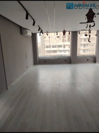 Luxury apartment for rent directly from the owner on Abbas El Akkad Main Street